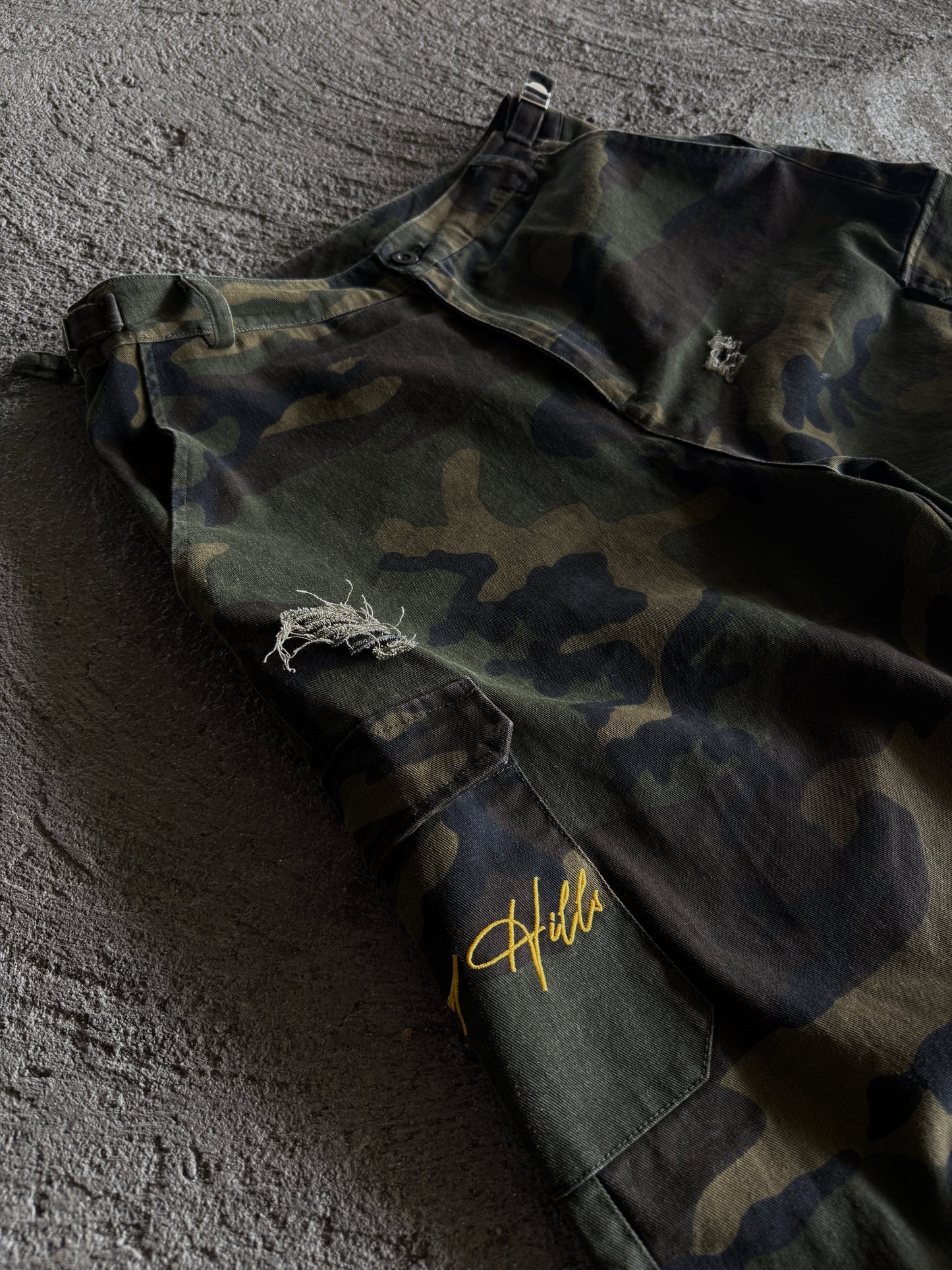 MILITARY CARGOS